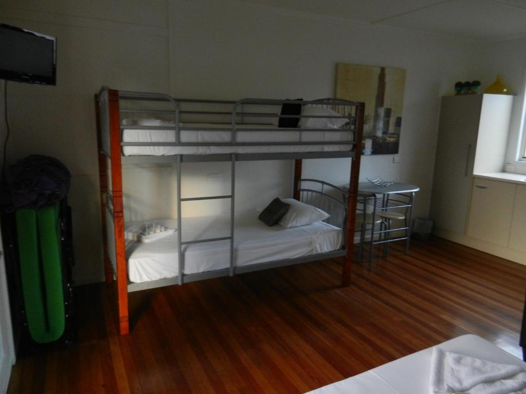 Golden Shores Motel Bilinga Phòng bức ảnh