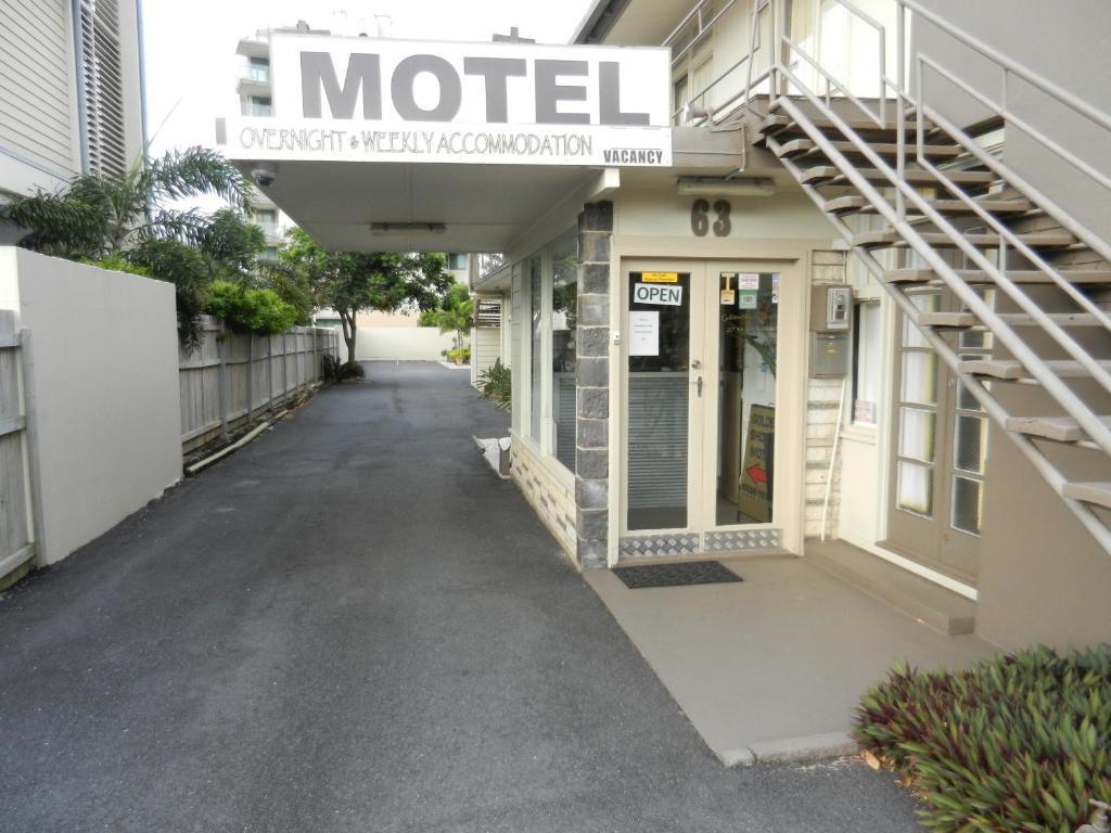 Golden Shores Motel Bilinga Ngoại thất bức ảnh